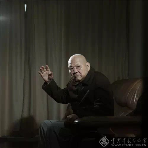 广州百名老共产党员风采大型摄影展览6月28