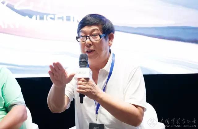 “大家”论罗红——罗红《万物》摄影展研讨会举行--中国摄影家协会网