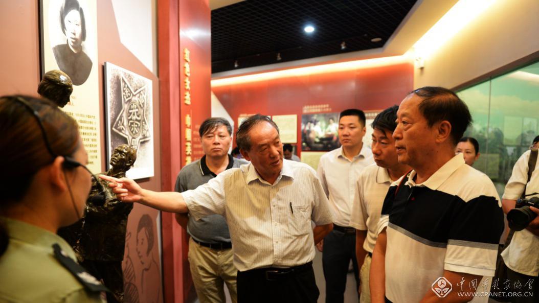 2017中国兴国公益摄影展暨中国摄影家协会文艺志愿服务