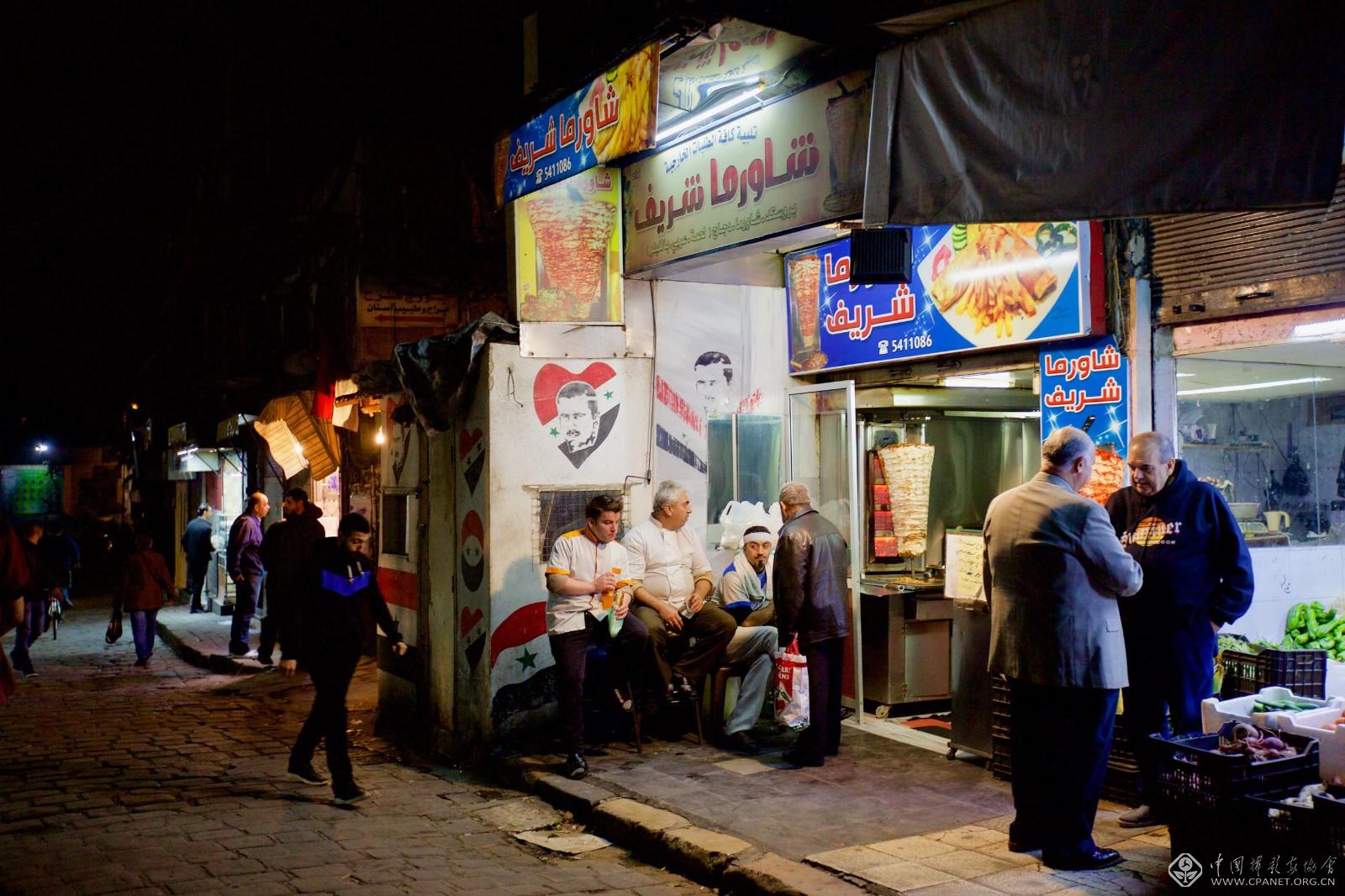 一名中国女青年的叙利亚战地摄影日记(一)