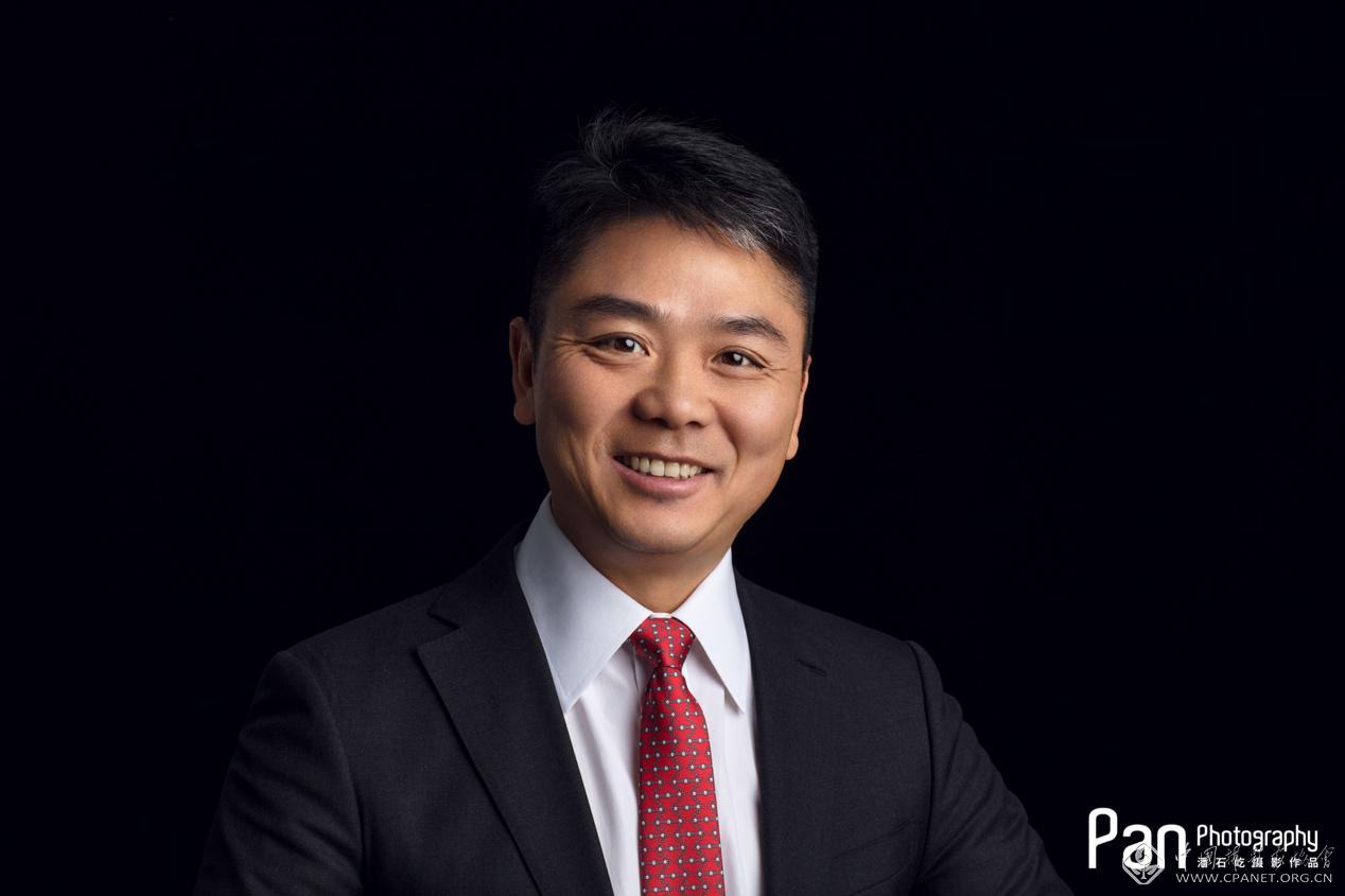 潘石屹个人摄影展在京开幕