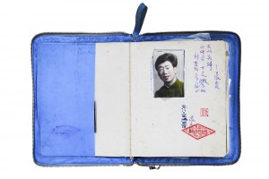 张亮：《春光照相馆_照相、照片、家与村》