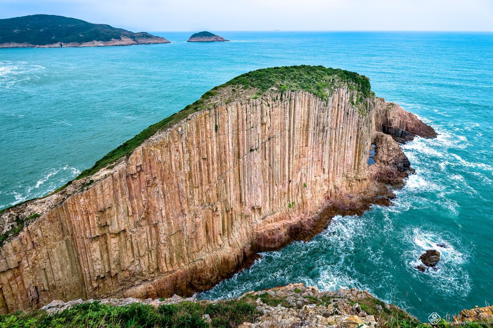 20-香港新界西贡 世界地质公园海蚀火山岩地貌.吴颖 摄.jpg