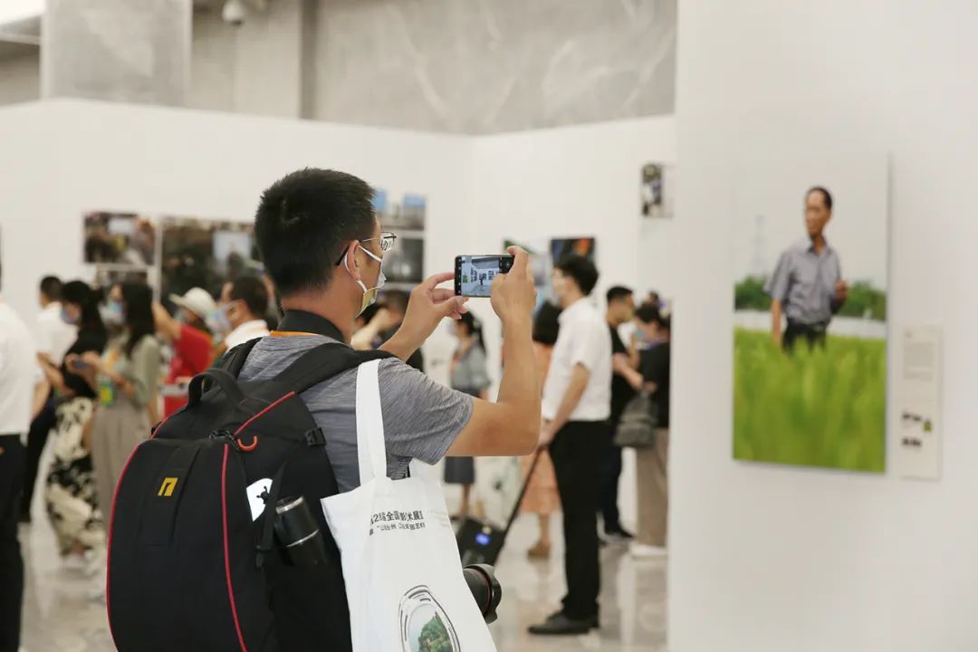第28届全国摄影艺术展览亮相临海 “云上展馆”首次上线--中国摄影家协会网