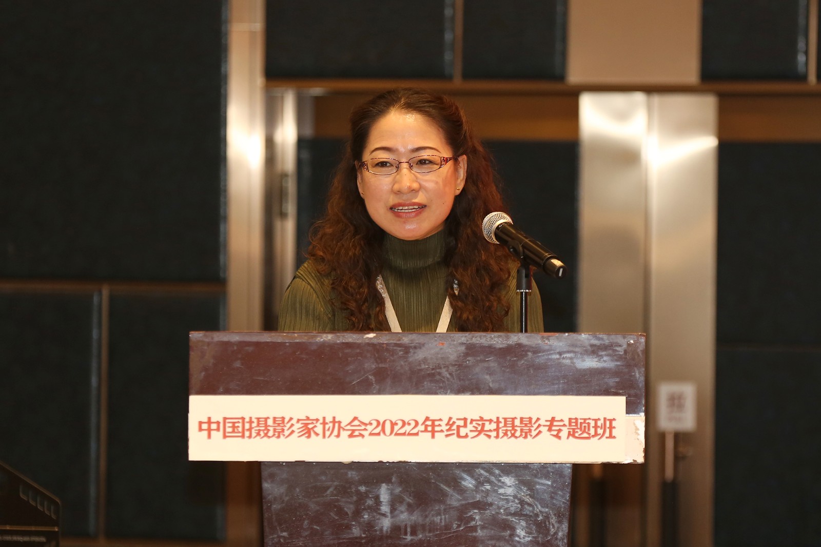 王乃功代表学员发言.JPG
