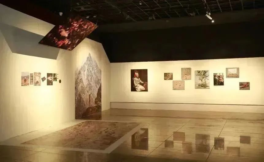 纪实的态度 | 北京国际摄影周青年摄影师邀请展在京展出--中国摄影家协会网