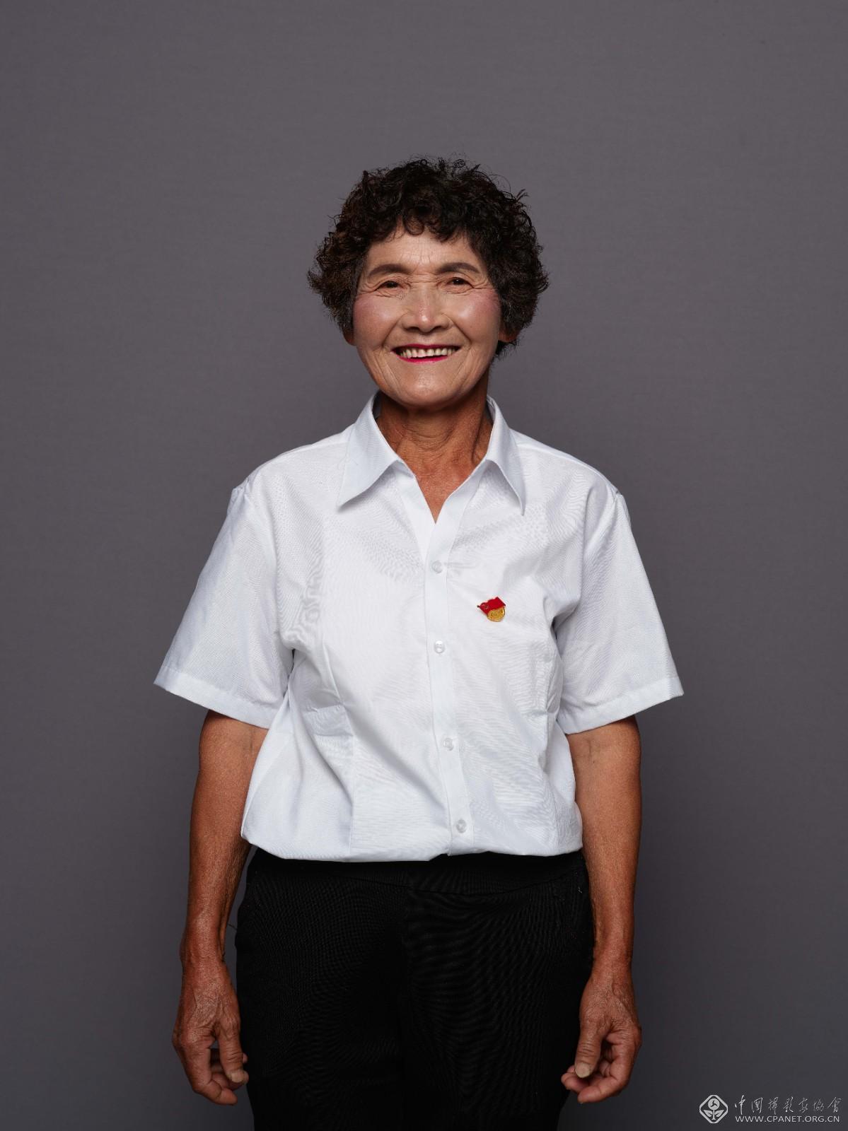 5.曹均珍.jpg